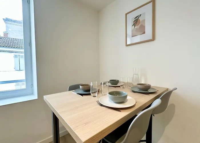 Apartment L'escapade Du Centre - Hyper Centre - Cosy Mont-de-Marsan